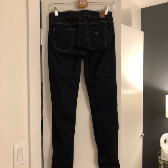 Guess Blue Jeans - Picture 3 of 6